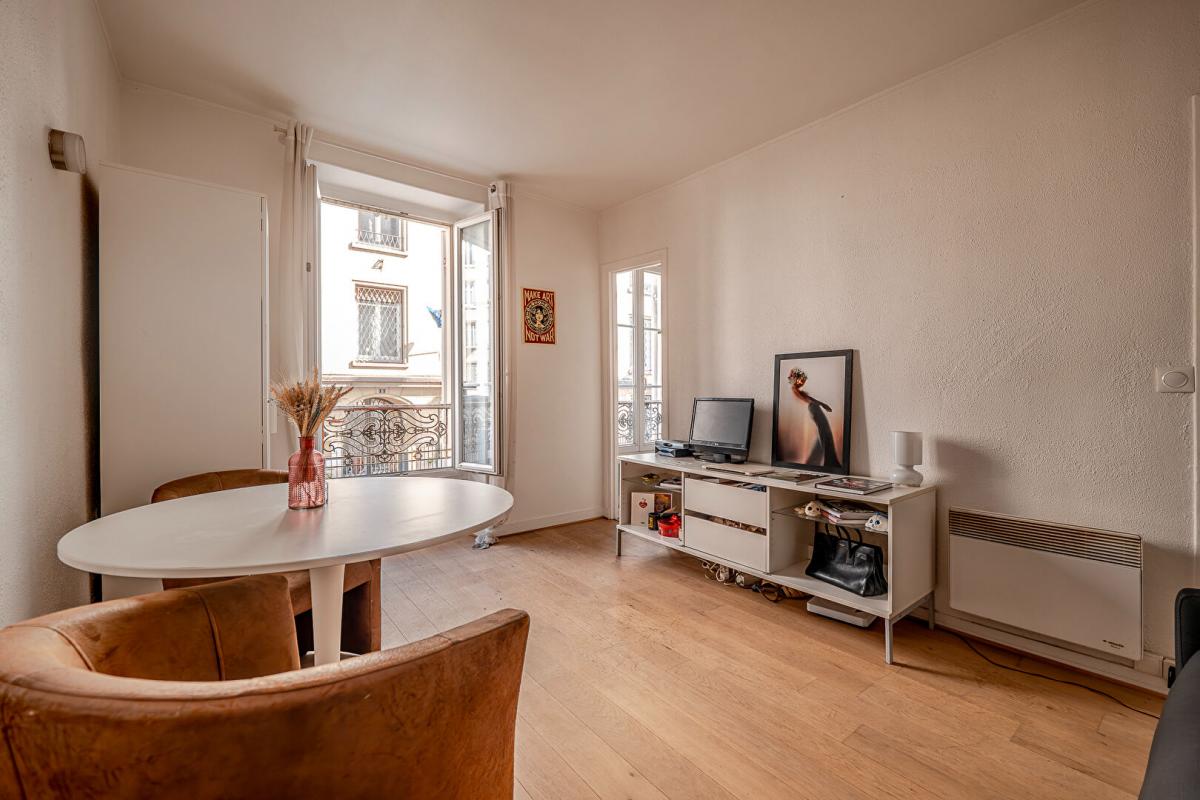 Appartement 1 pièce - 19m² - PARIS  - 7ème