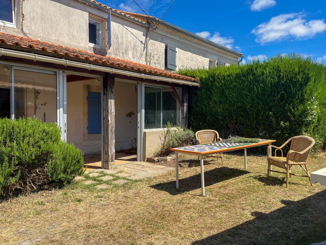 Maison 5 pièces - 160m² - ST AGNANT