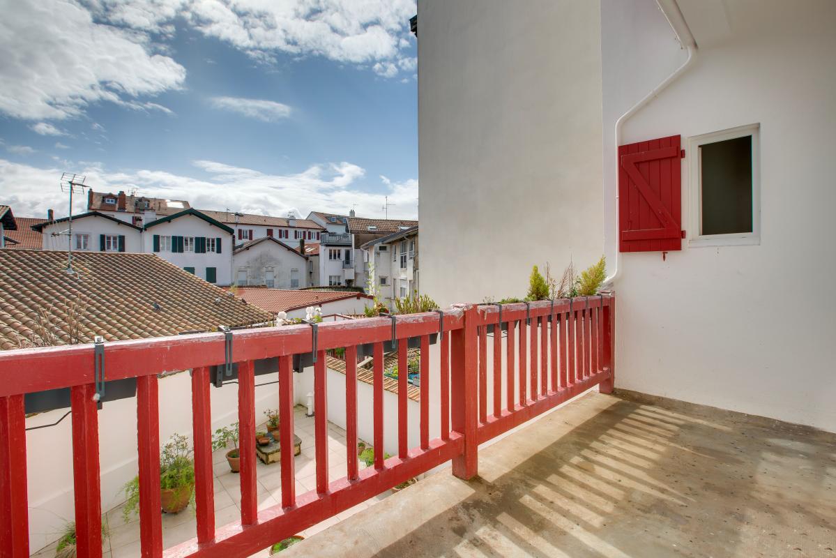 Appartement 3 pièces - 69m² - ST JEAN DE LUZ