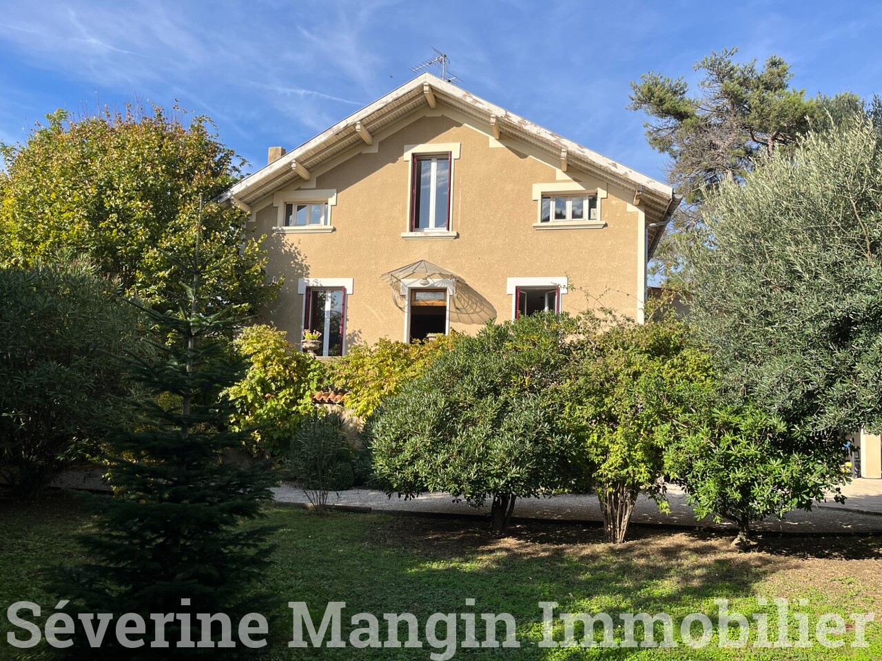 Maison 7 pièces - 154m² - ROMANS SUR ISERE