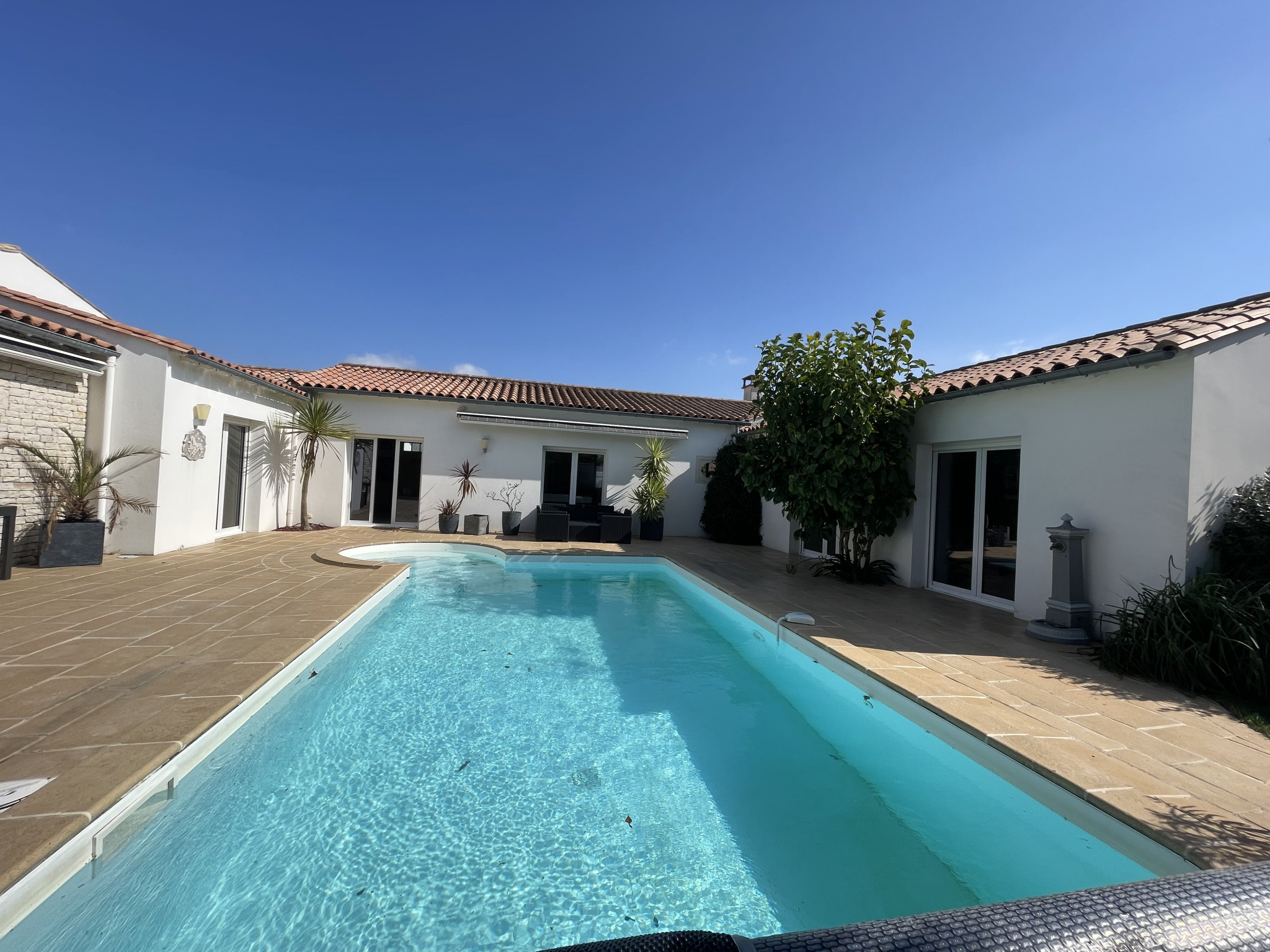 Maison 5 pièces - 179m² - ST MARTIN DE RE