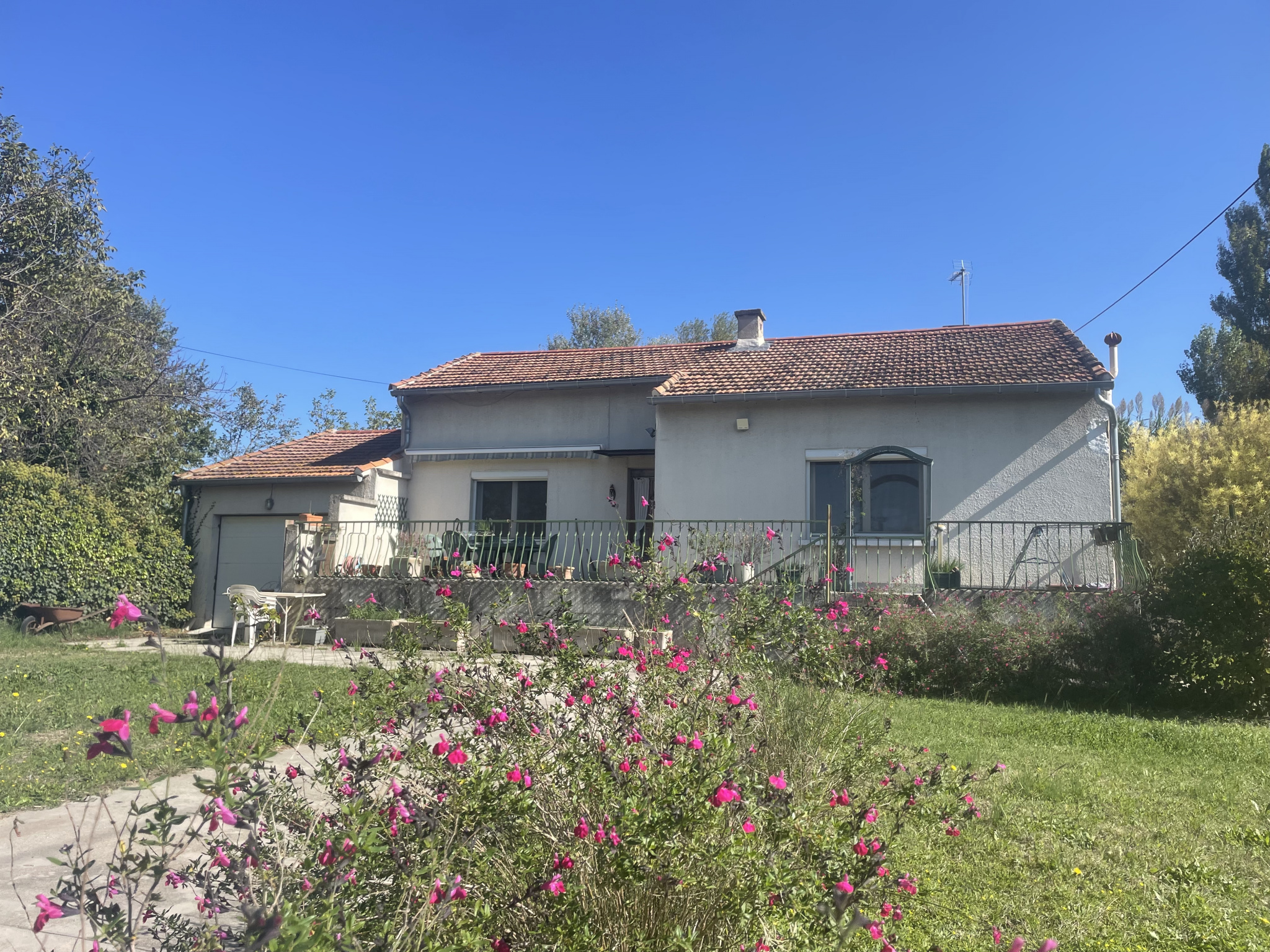 Maison 4 pièces - 93m² - NIMES