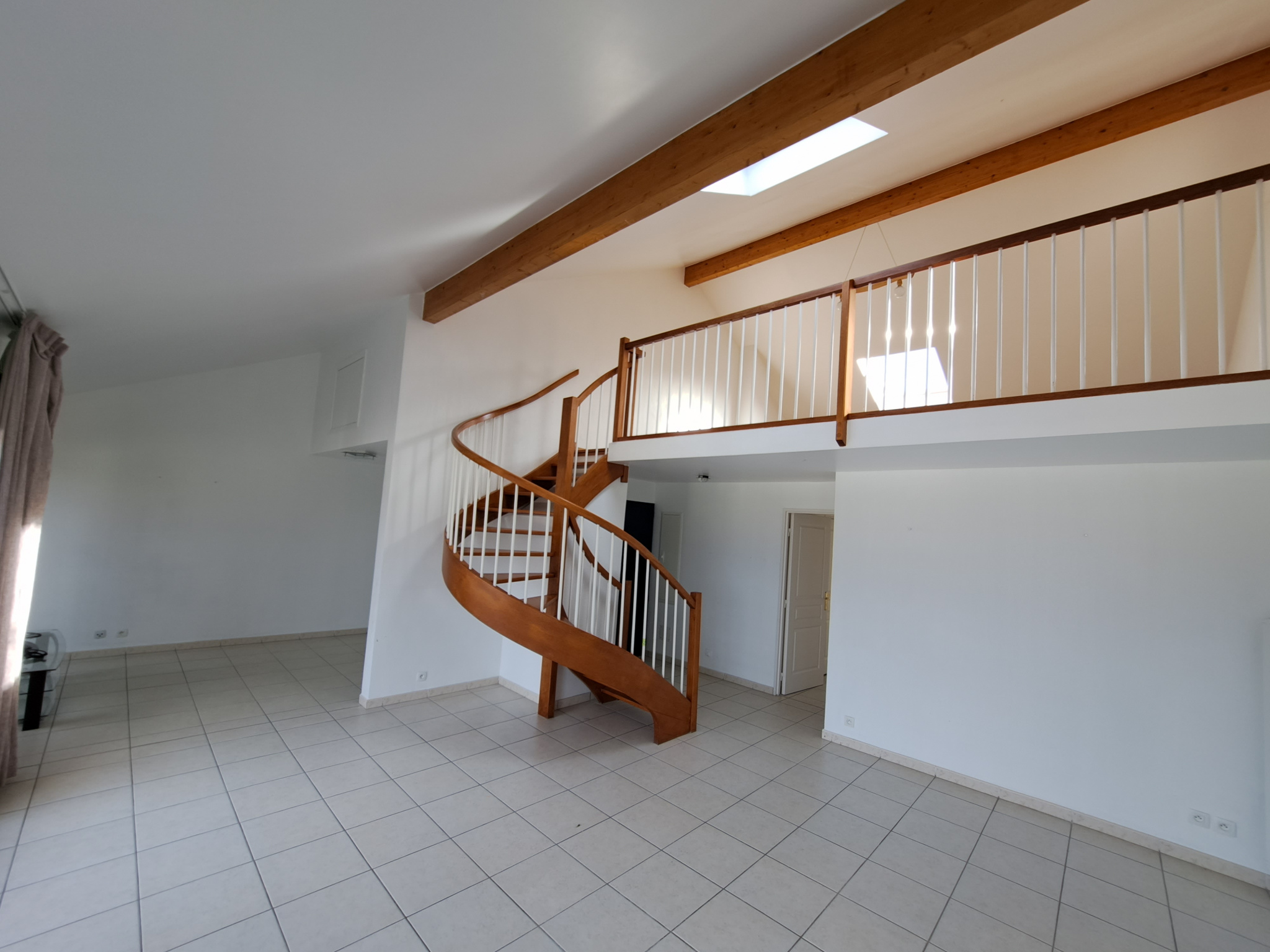 Appartement 4 pièces - 120m² - VETRAZ MONTHOUX