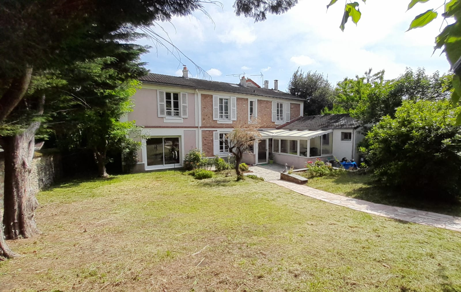 Maison 7 pièces - 133m² - EVRY