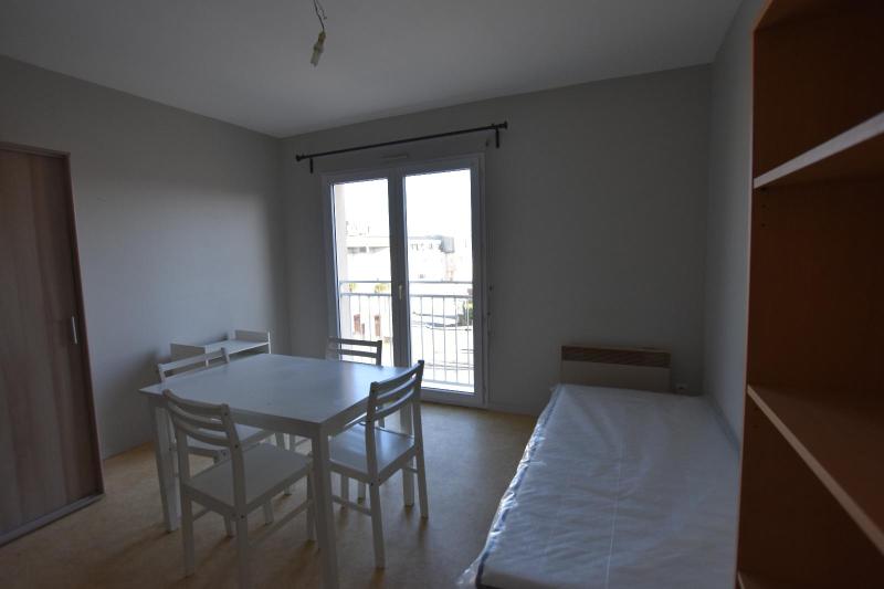 Appartement 1 pièce - 21m² - ST LAURENT SUR SEVRE