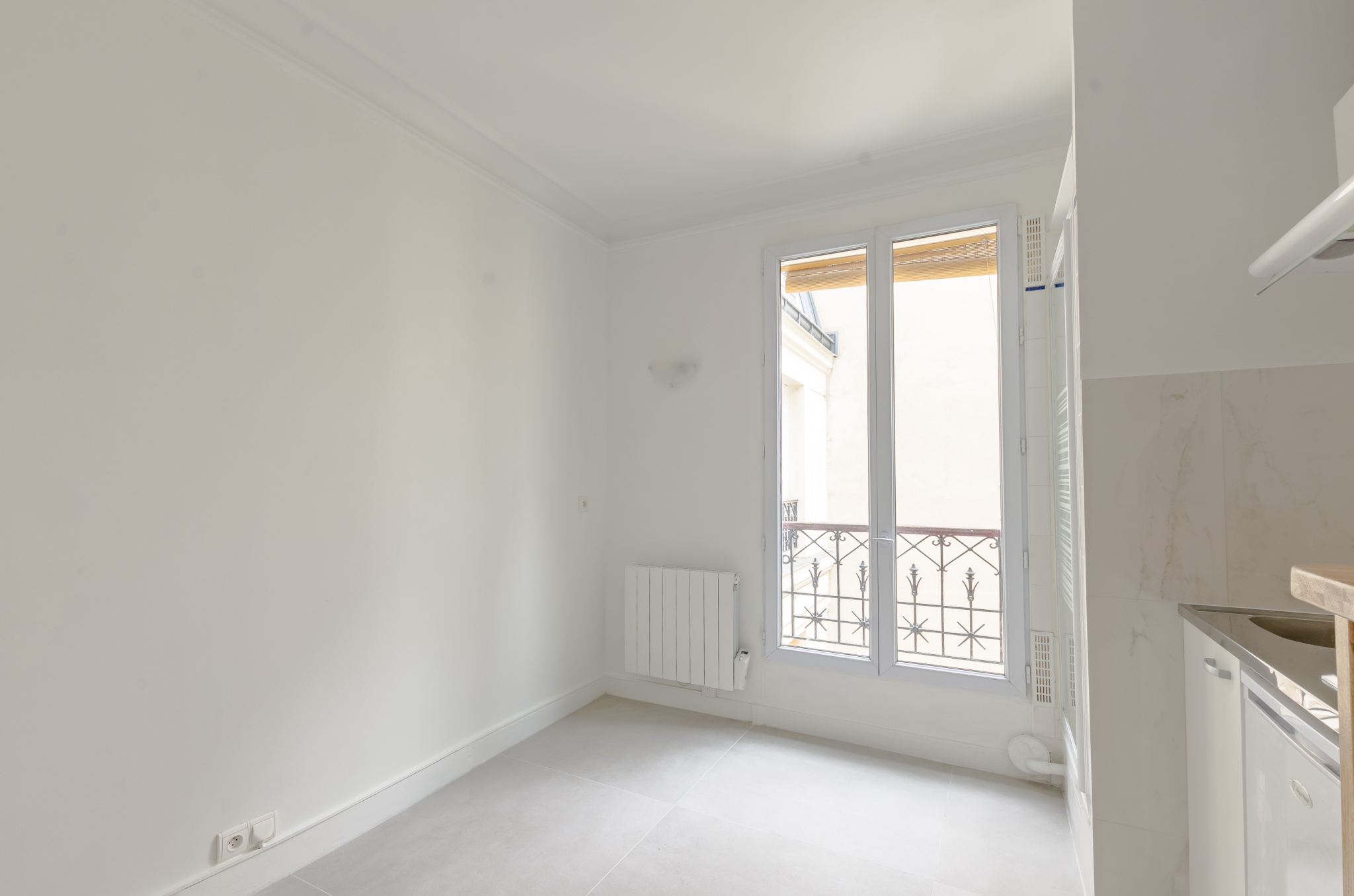 Appartement 1 pièce - 10m² - PARIS - 16ème