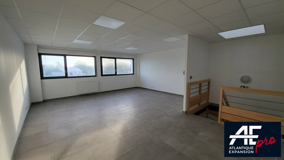 Local Professionnel  - 126m² - DONGES