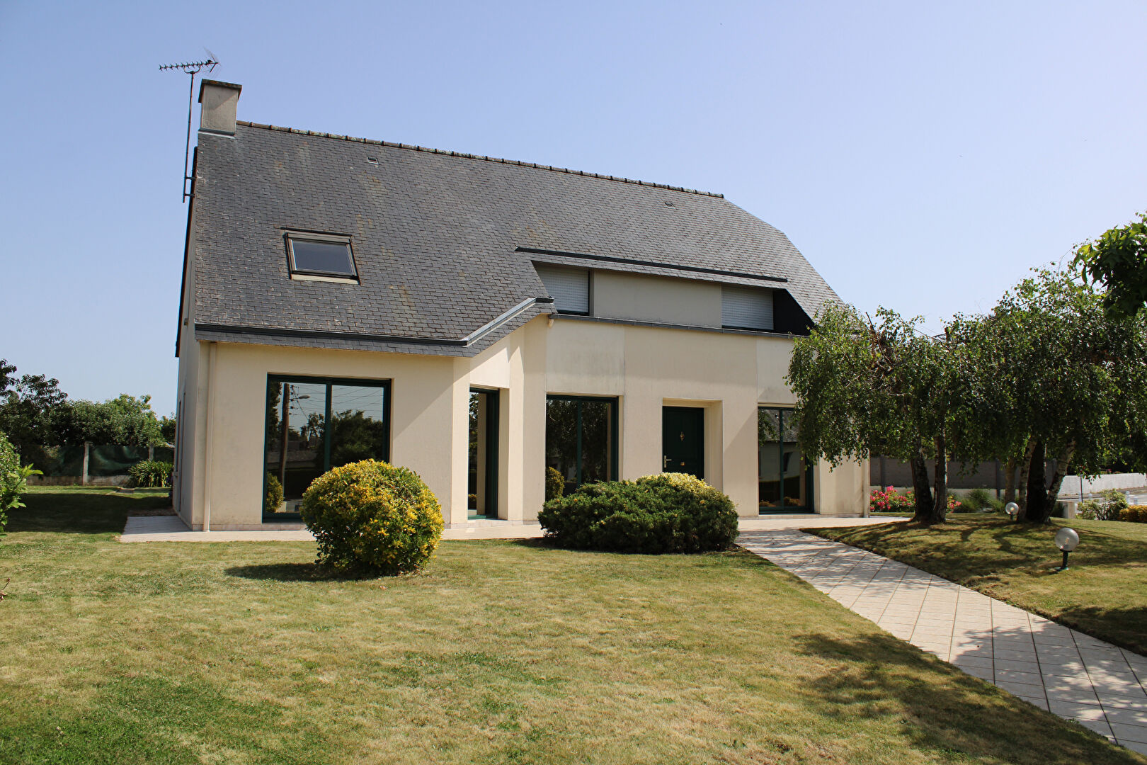 Maison 5 pièces - 129m² - LA GUERCHE DE BRETAGNE