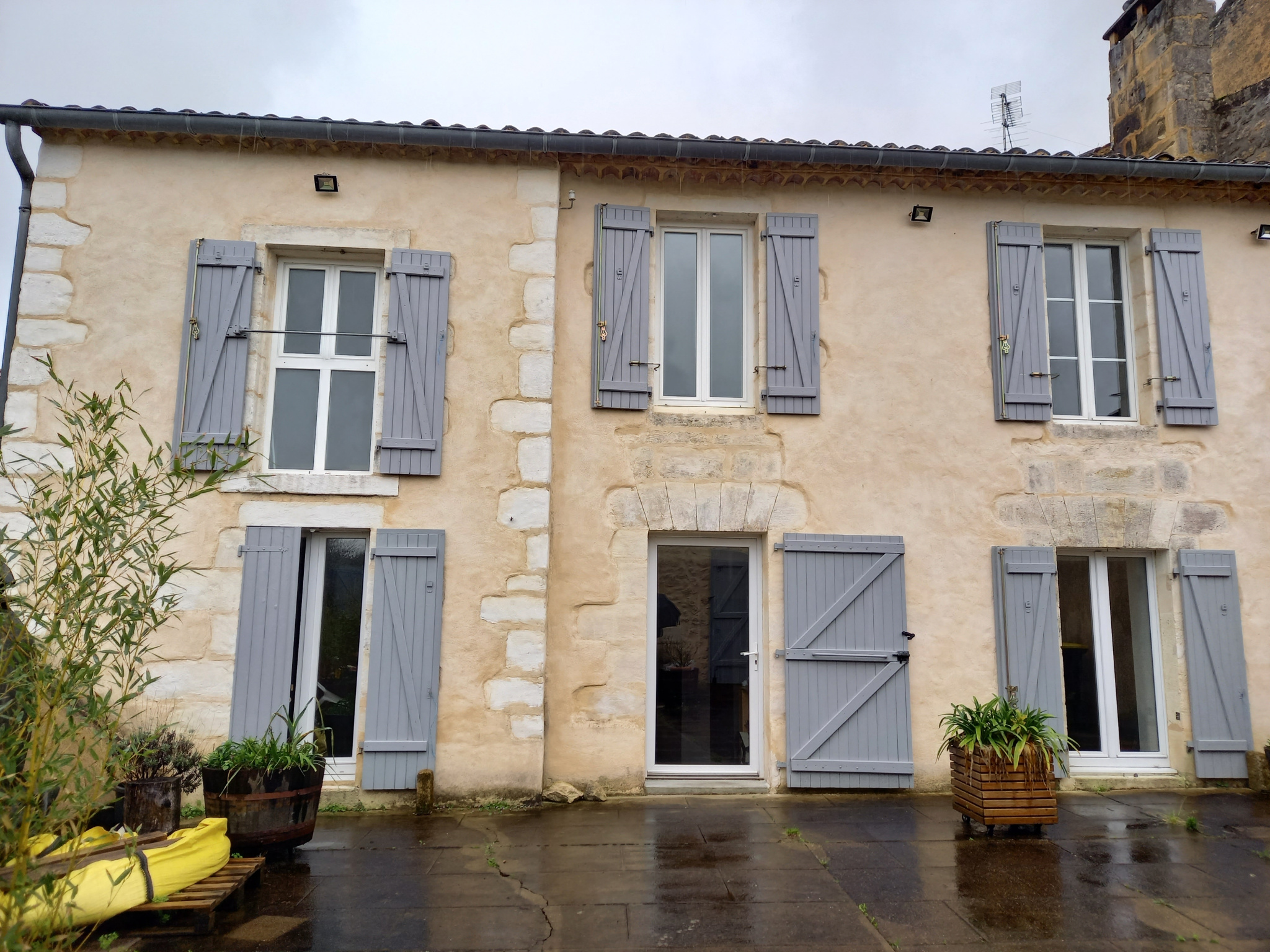 Maison 7 pièces - 239m² - BLAYE