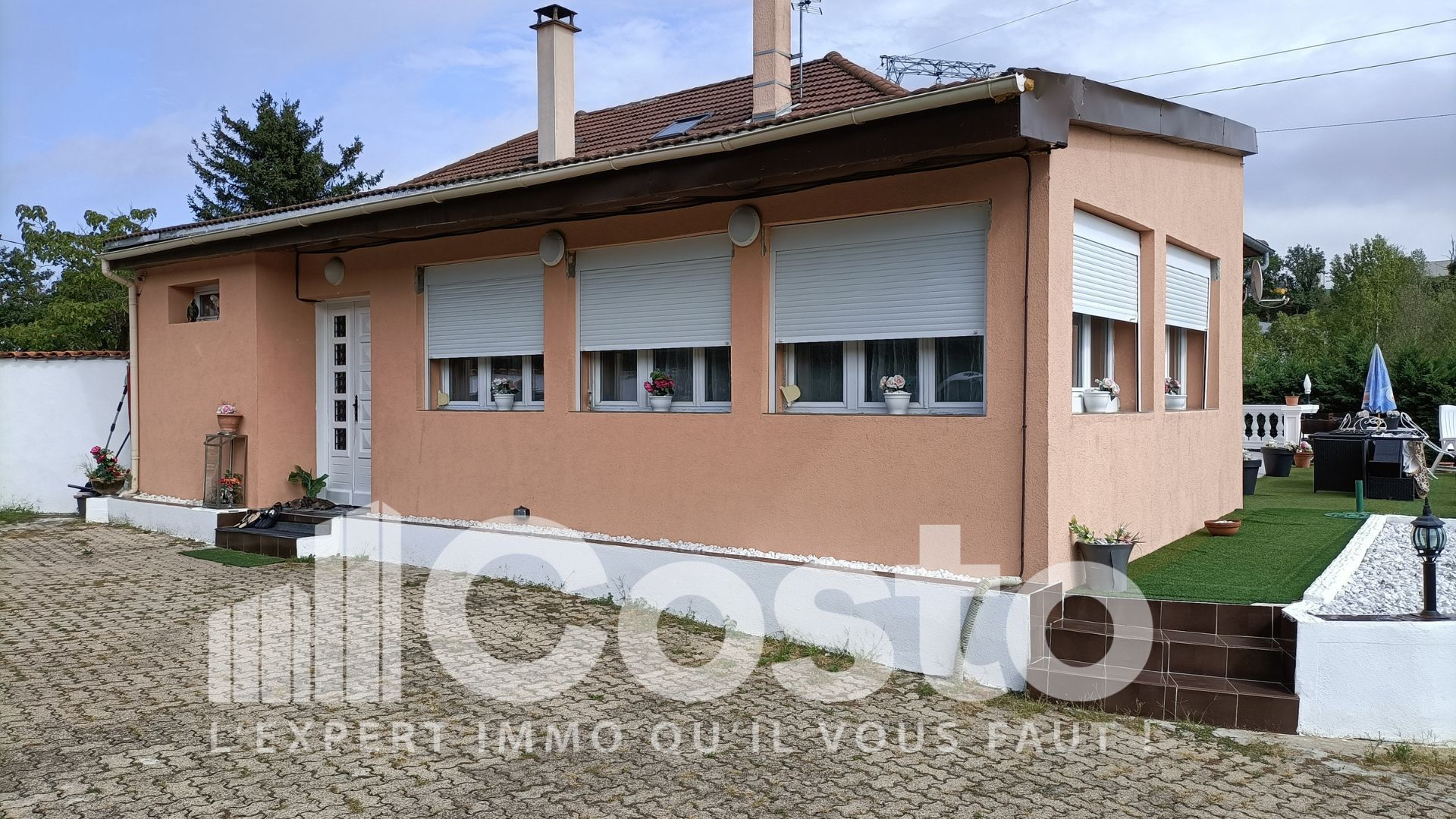 Maison 10 pièces - 226m² - TERNAY