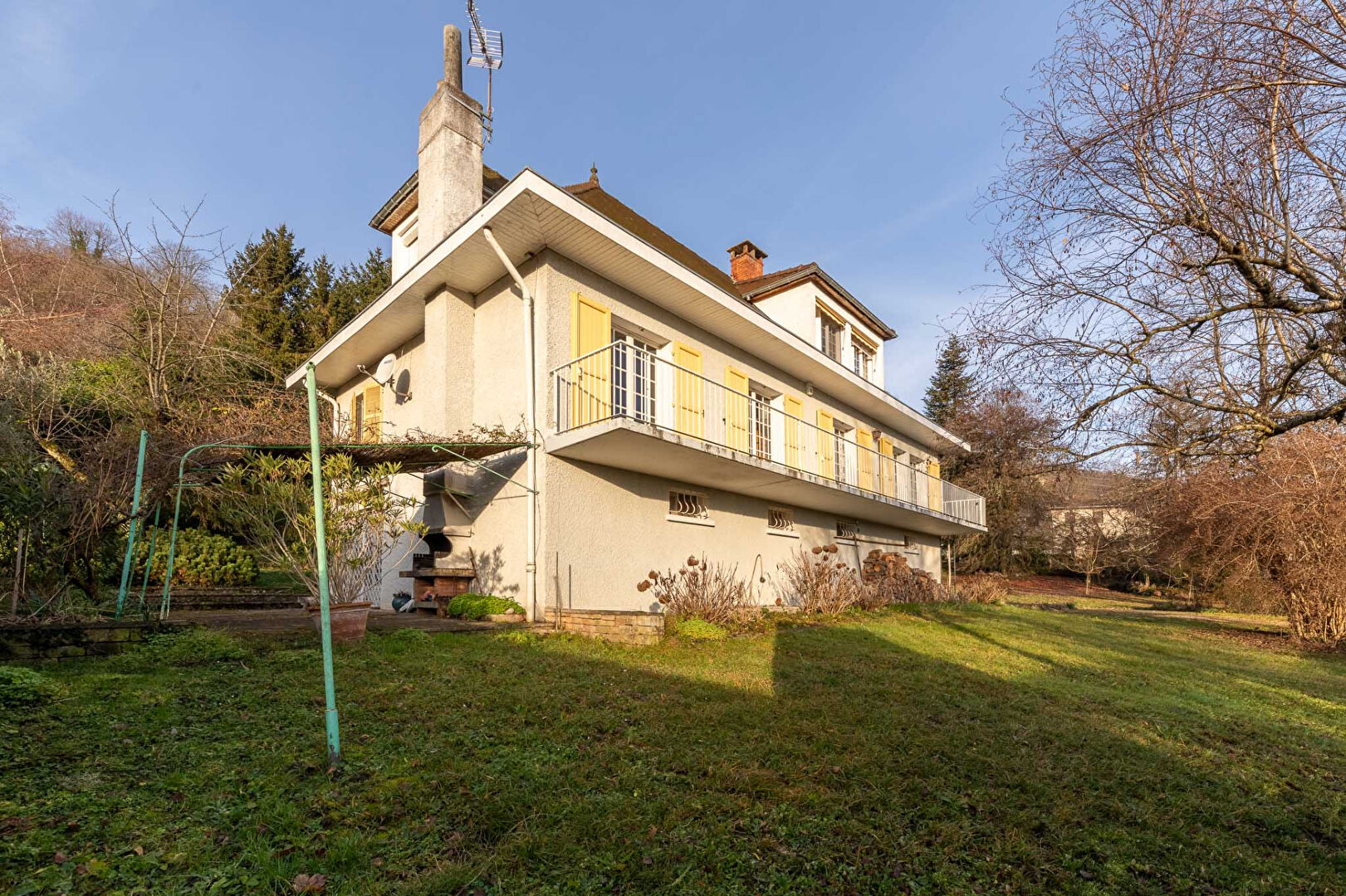 Maison 7 pièces - 200m²