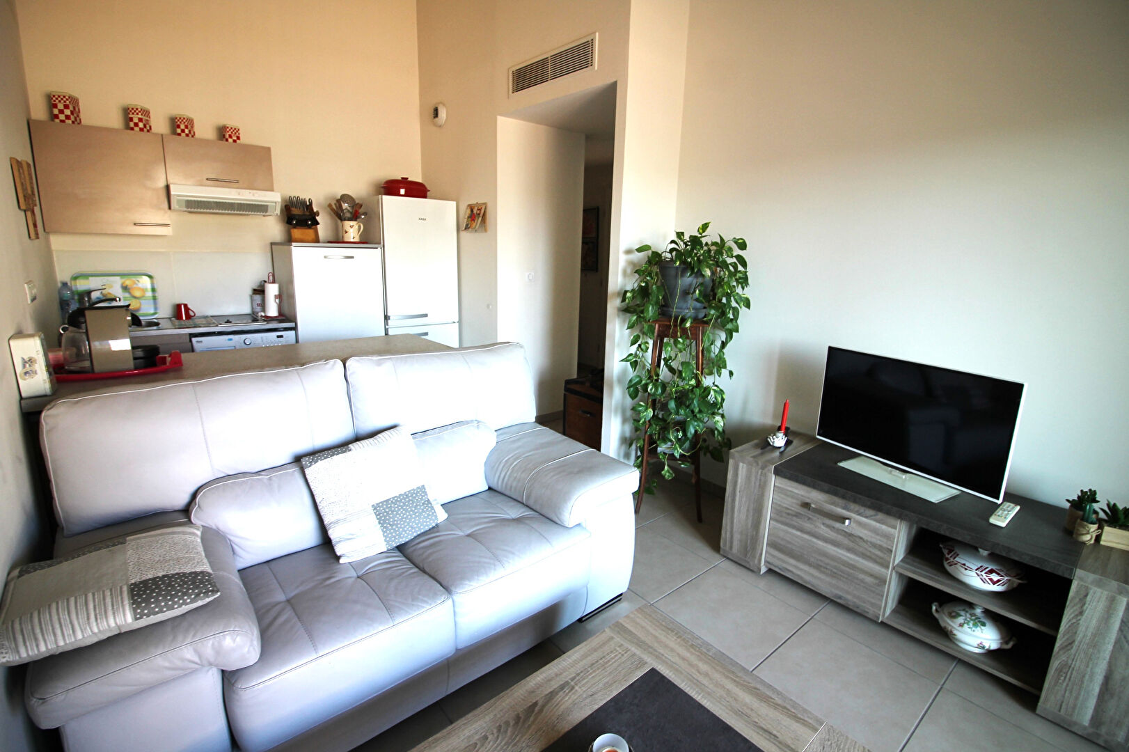 Appartement 2 pièces - 43m² - NIMES