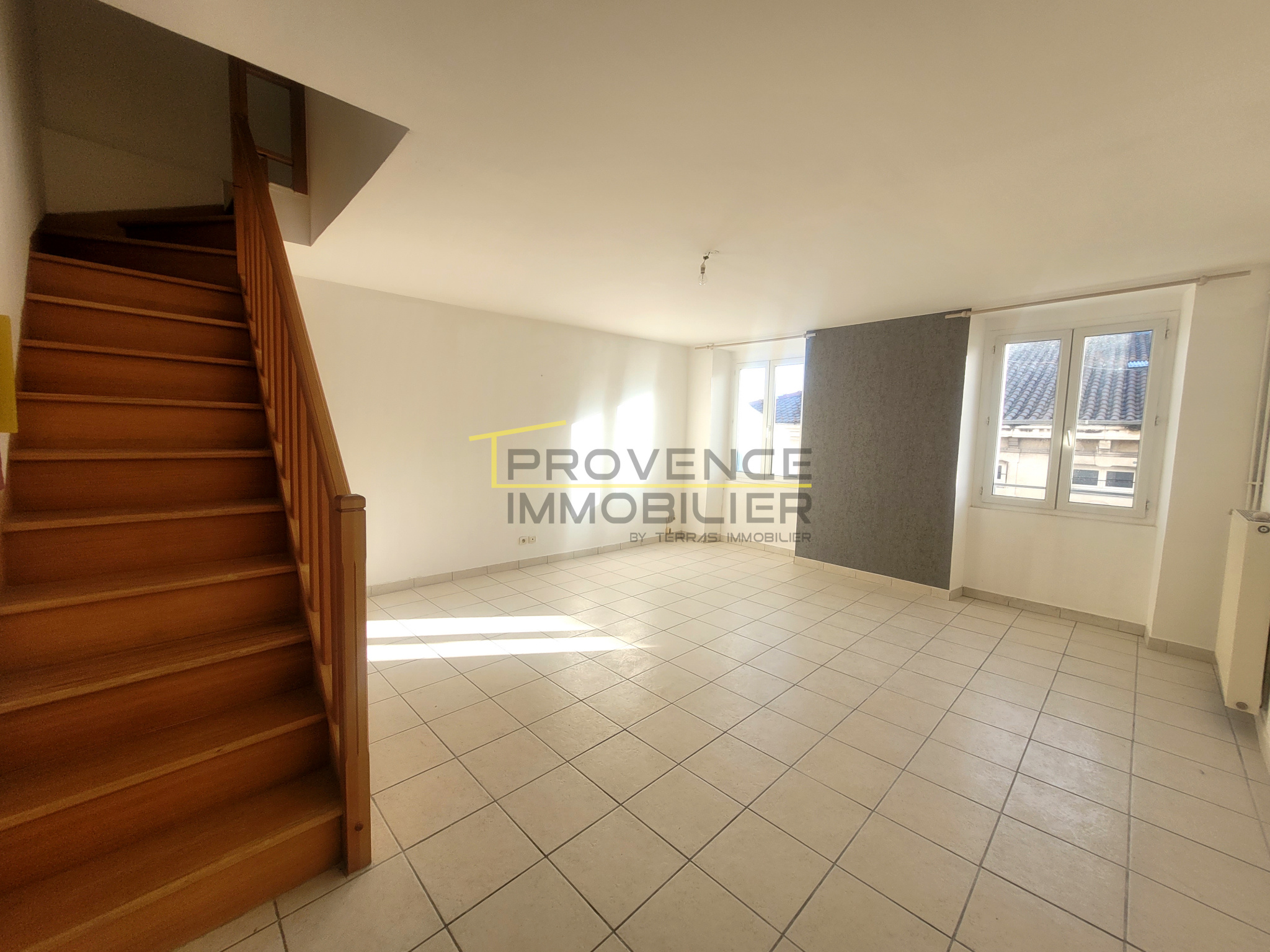 Appartement 4 pièces - 98m² - MONTELIMAR