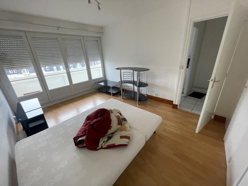 Appartement 1 pièce - 28m² - ST JEAN LE BLANC