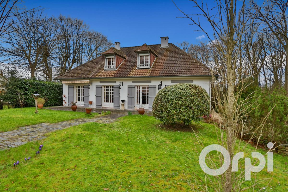 Maison 7 pièces - 150m² - CHAUMONT EN VEXIN