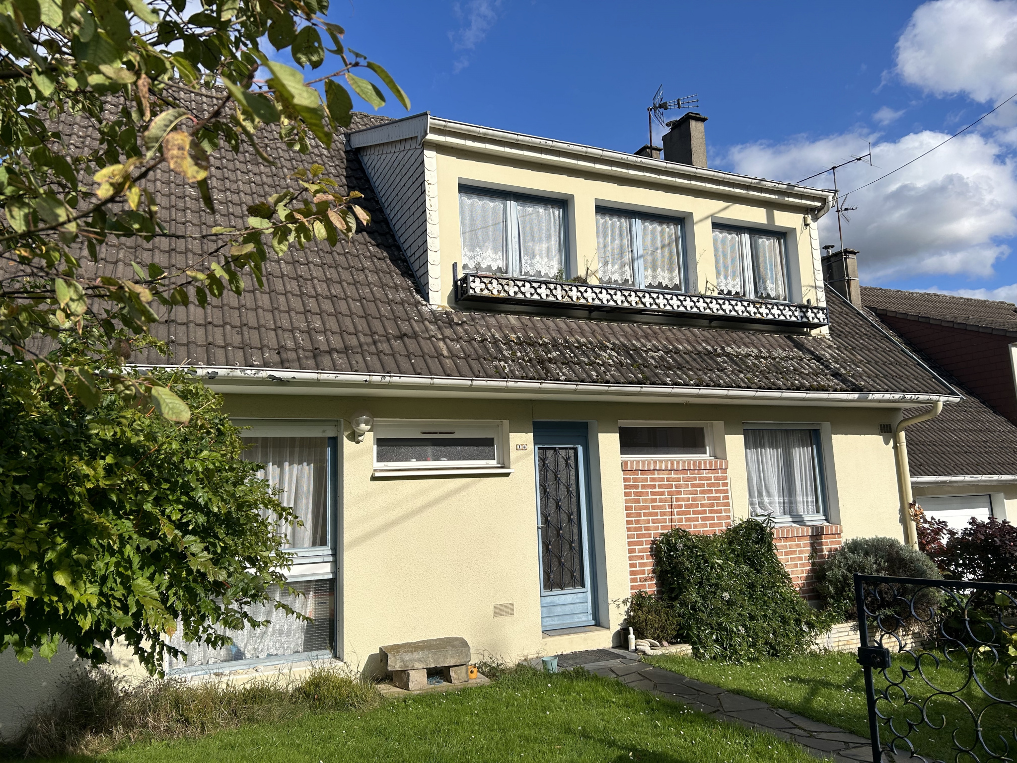 Maison 7 pièces - 133m² - POIX DE PICARDIE