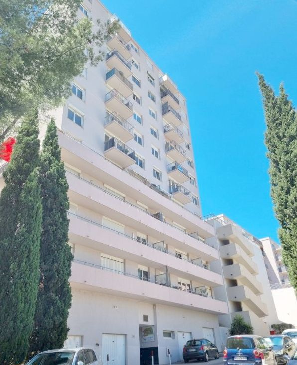 Appartement 1 pièce - 33m² - TOULON