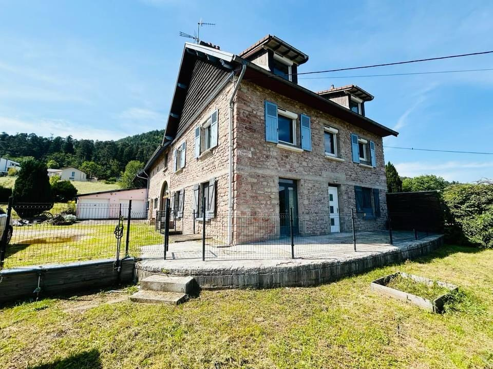 Maison 7 pièces - 220m² - ST DIE DES VOSGES