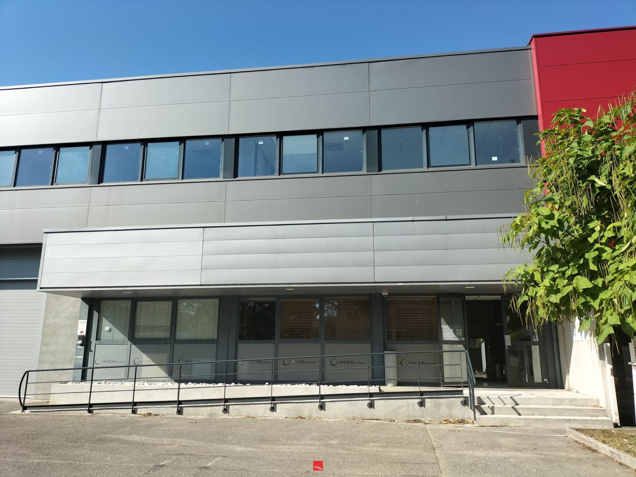 Local Professionnel  - 265m² - ECHIROLLES