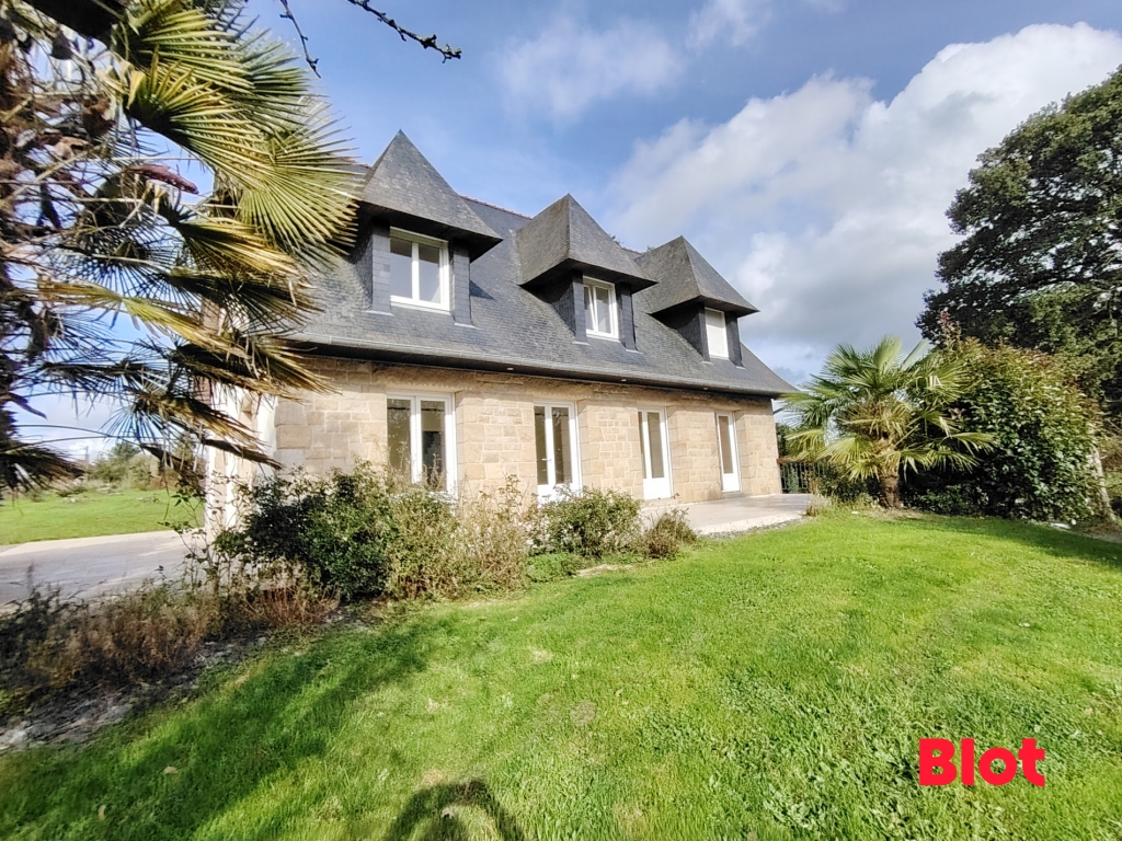 Maison 7 pièces - 172m² - MELESSE