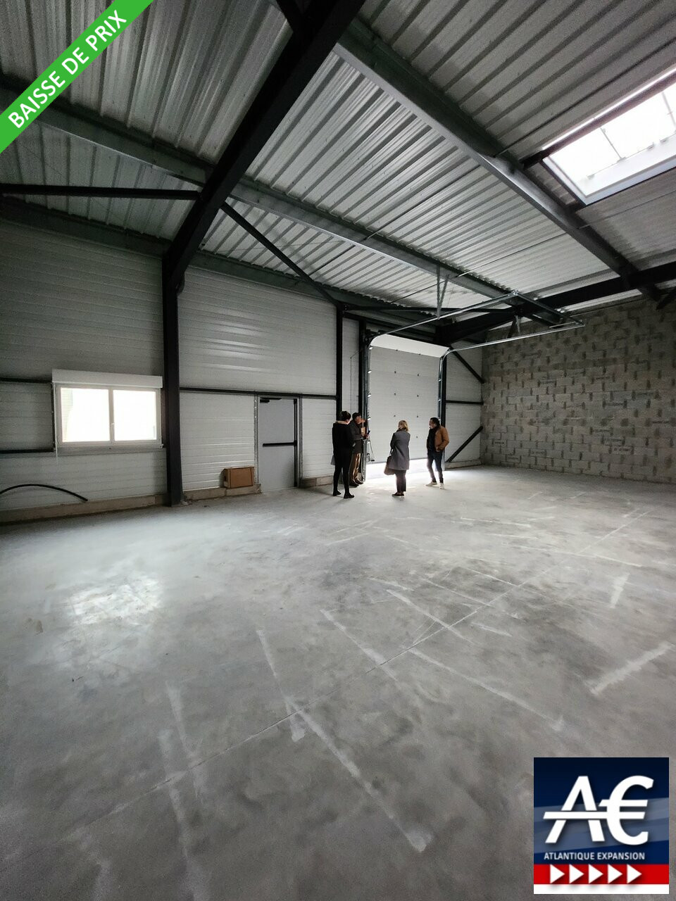 Local industriel  - 145m² - PORNIC