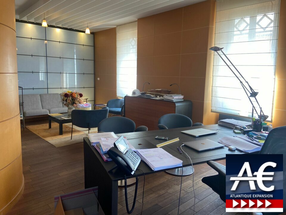 Local Professionnel  - 93m² - LA BAULE ESCOUBLAC