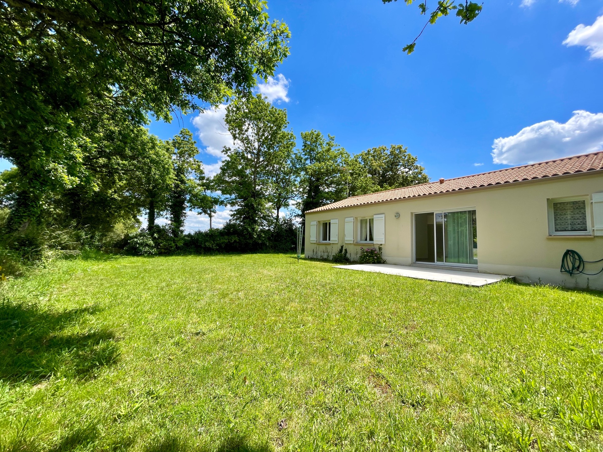 Maison 4 pièces - 85m² - LANDEVIEILLE