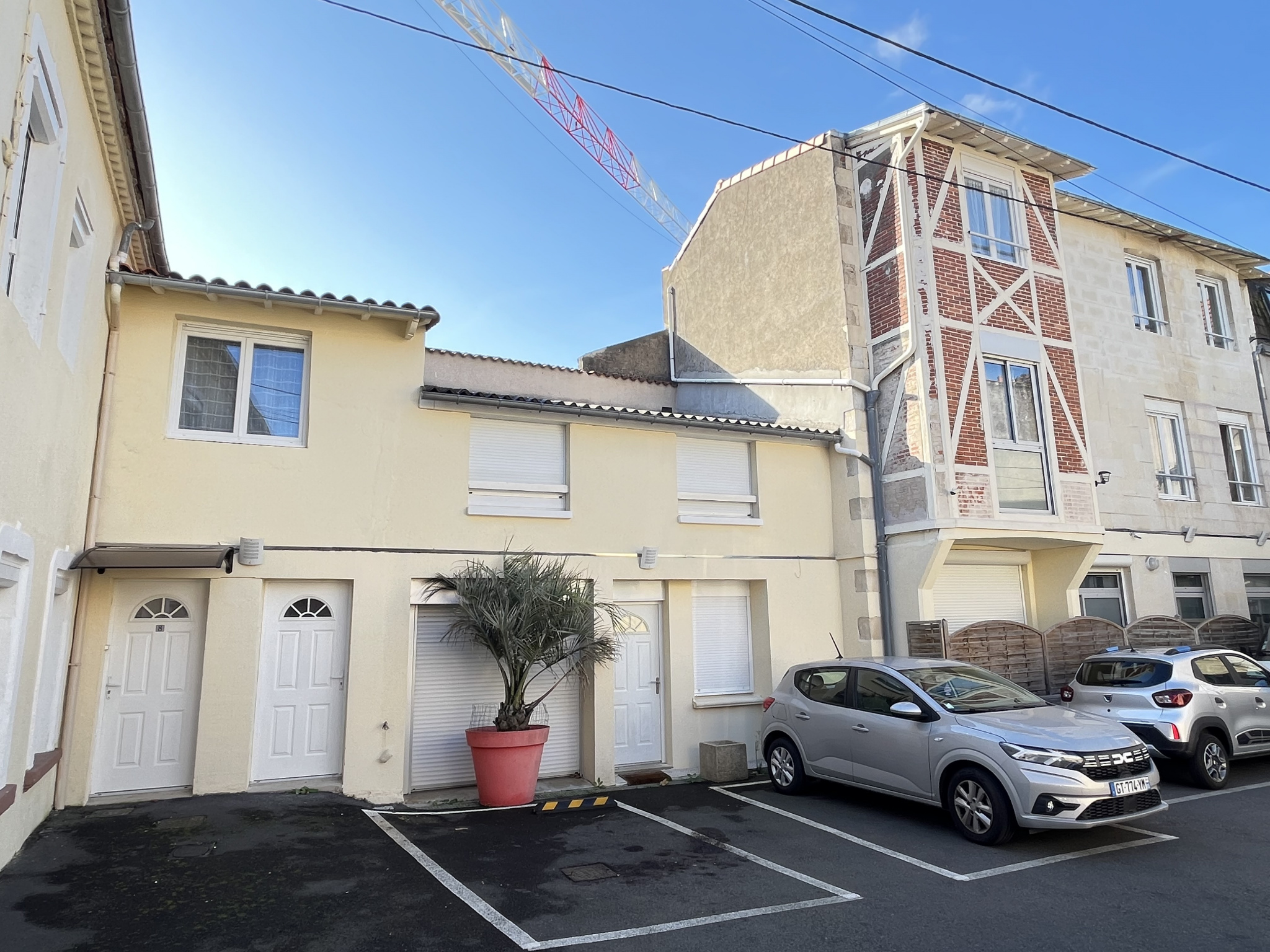 Immeuble  - 320m² - LA ROCHE SUR YON