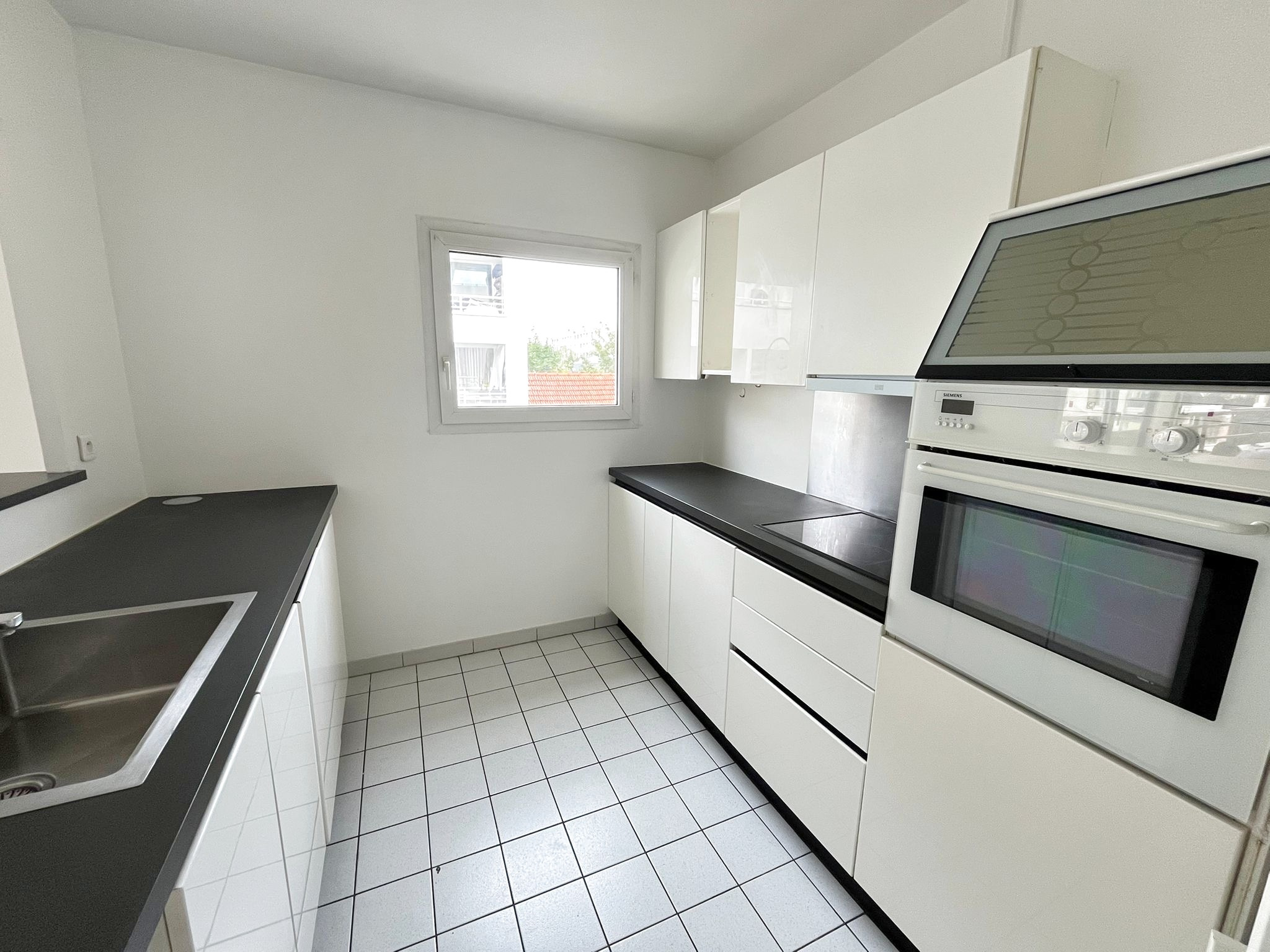 Appartement 2 pièces - 51m² - LE PLESSIS TREVISE