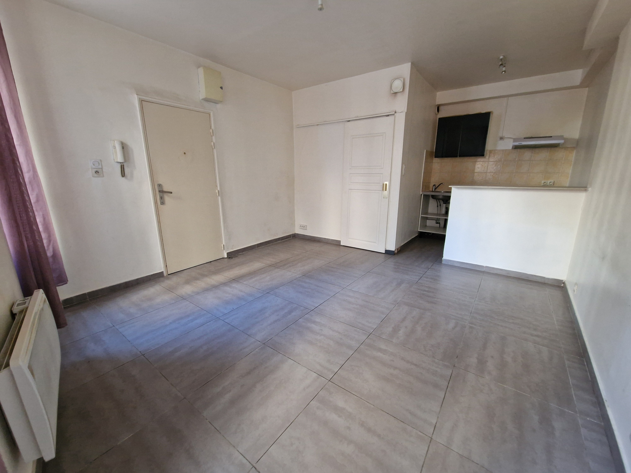 Appartement 1 pièce - 23m² - TOULON