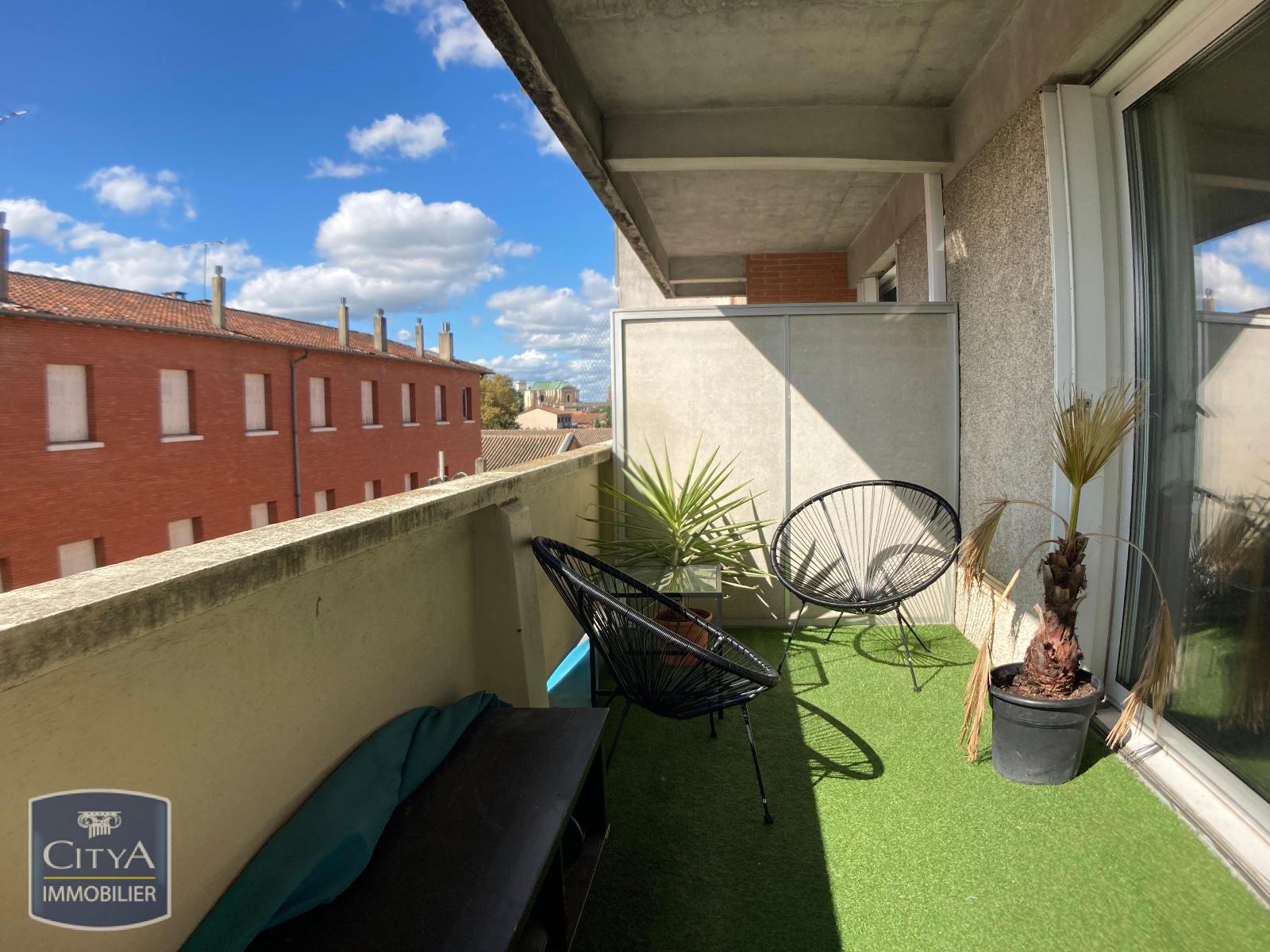 Appartement 1 pièce - 38m² - MONTAUBAN