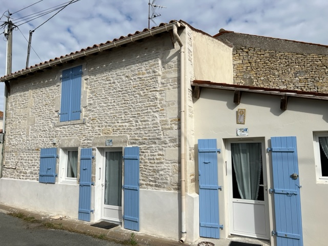 Maison 2 pièces - 50m² - ST HILAIRE LA PALUD