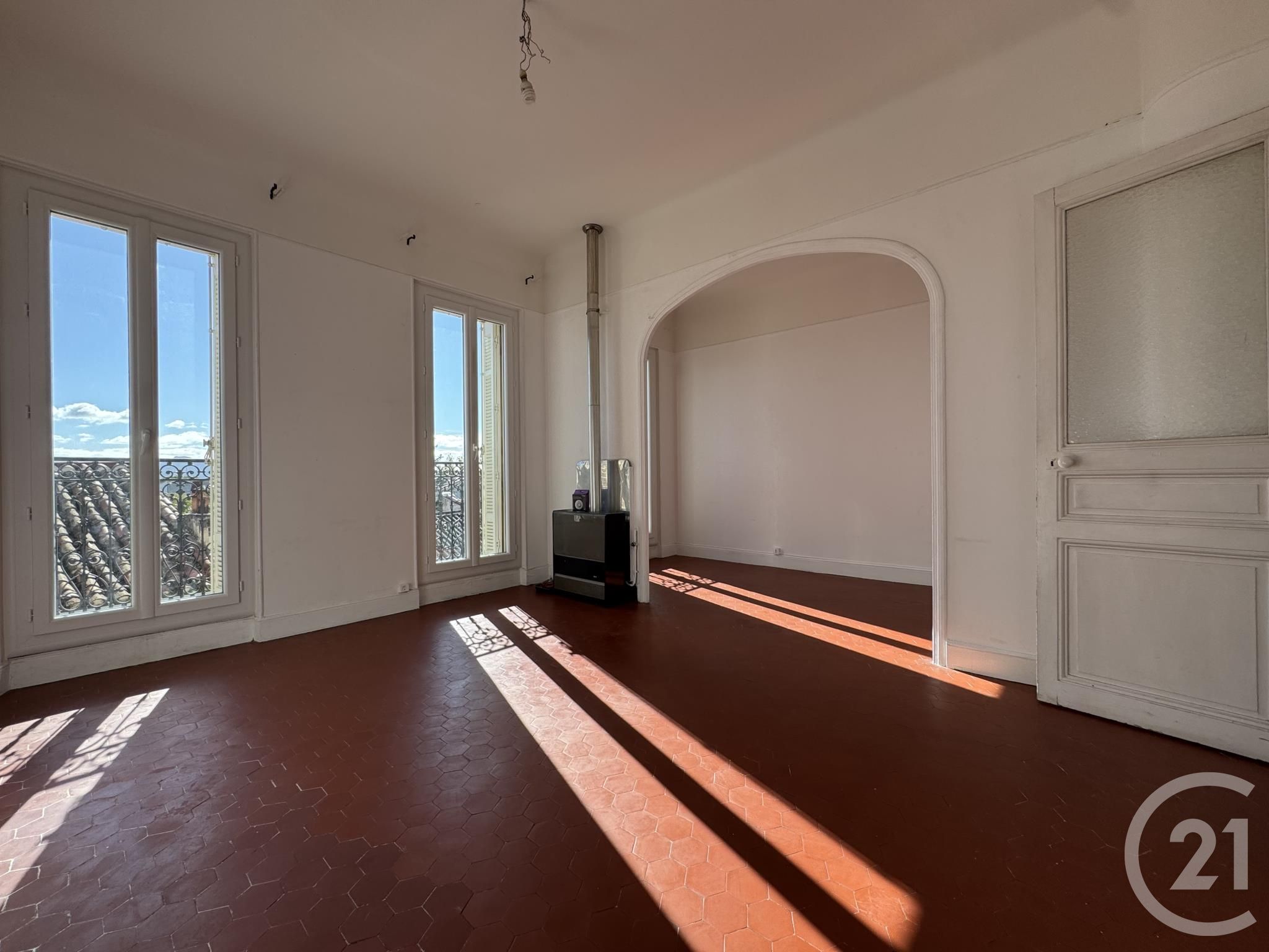 Appartement 2 pièces - 52m² - MARSEILLE  - 12ème