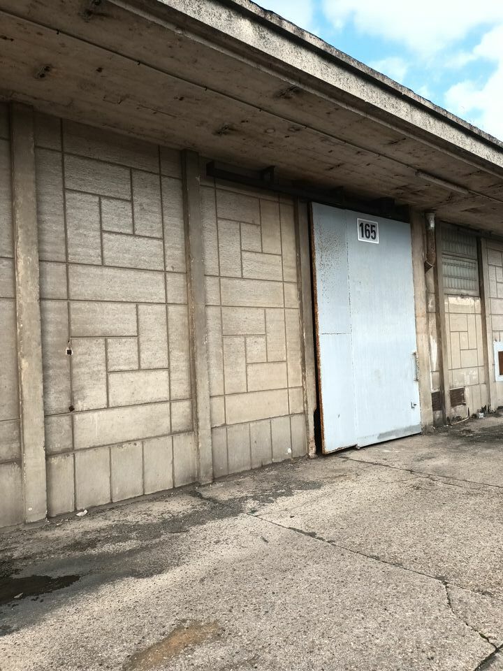 Local industriel  - 200m² - LE HAVRE