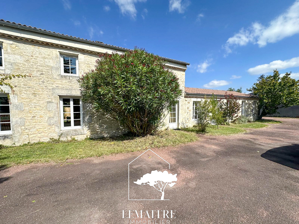 Maison 7 pièces - 196m² - LA TREMBLADE