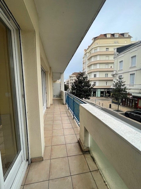 Appartement 2 pièces - 53m² - VICHY