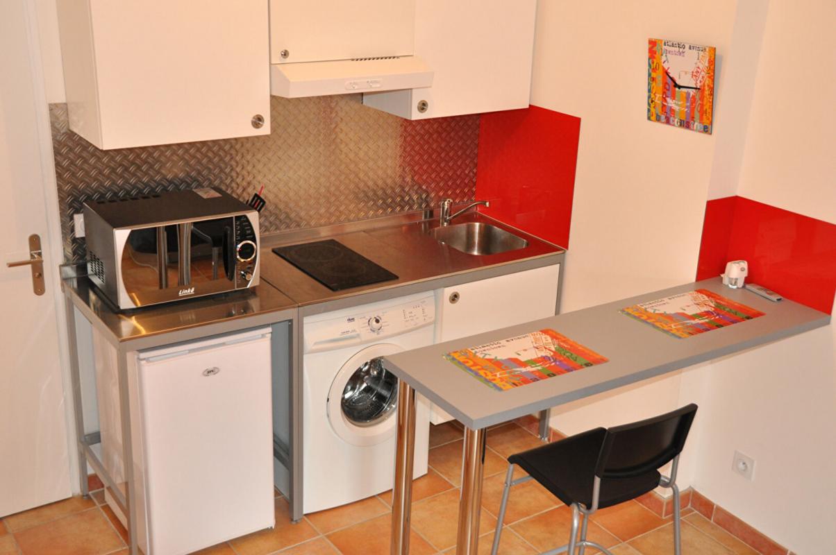 Appartement 1 pièce - Meublé  - 27m² - LA VALENTINE - 11ème