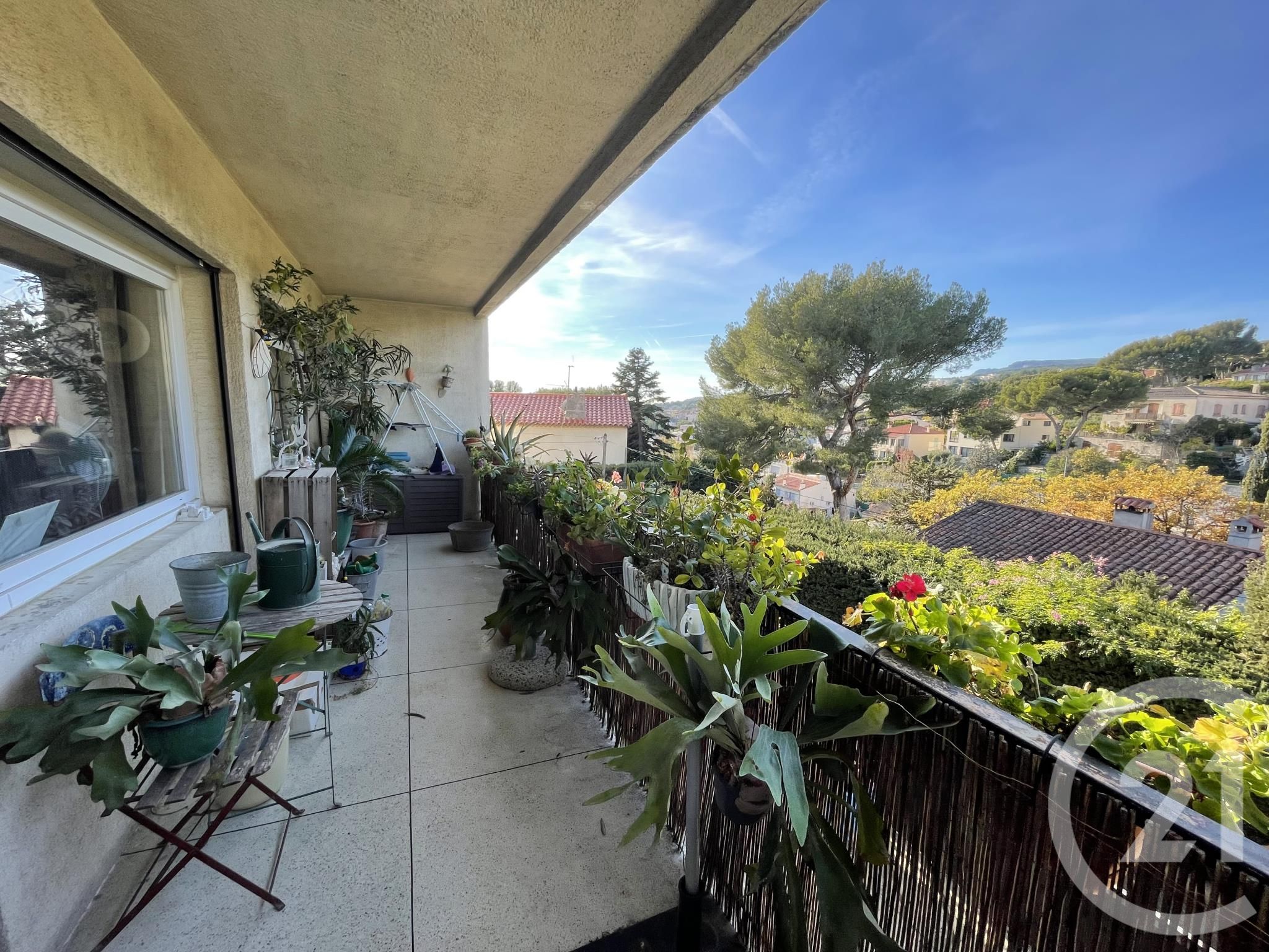 Appartement 2 pièces - 47m² - CASSIS