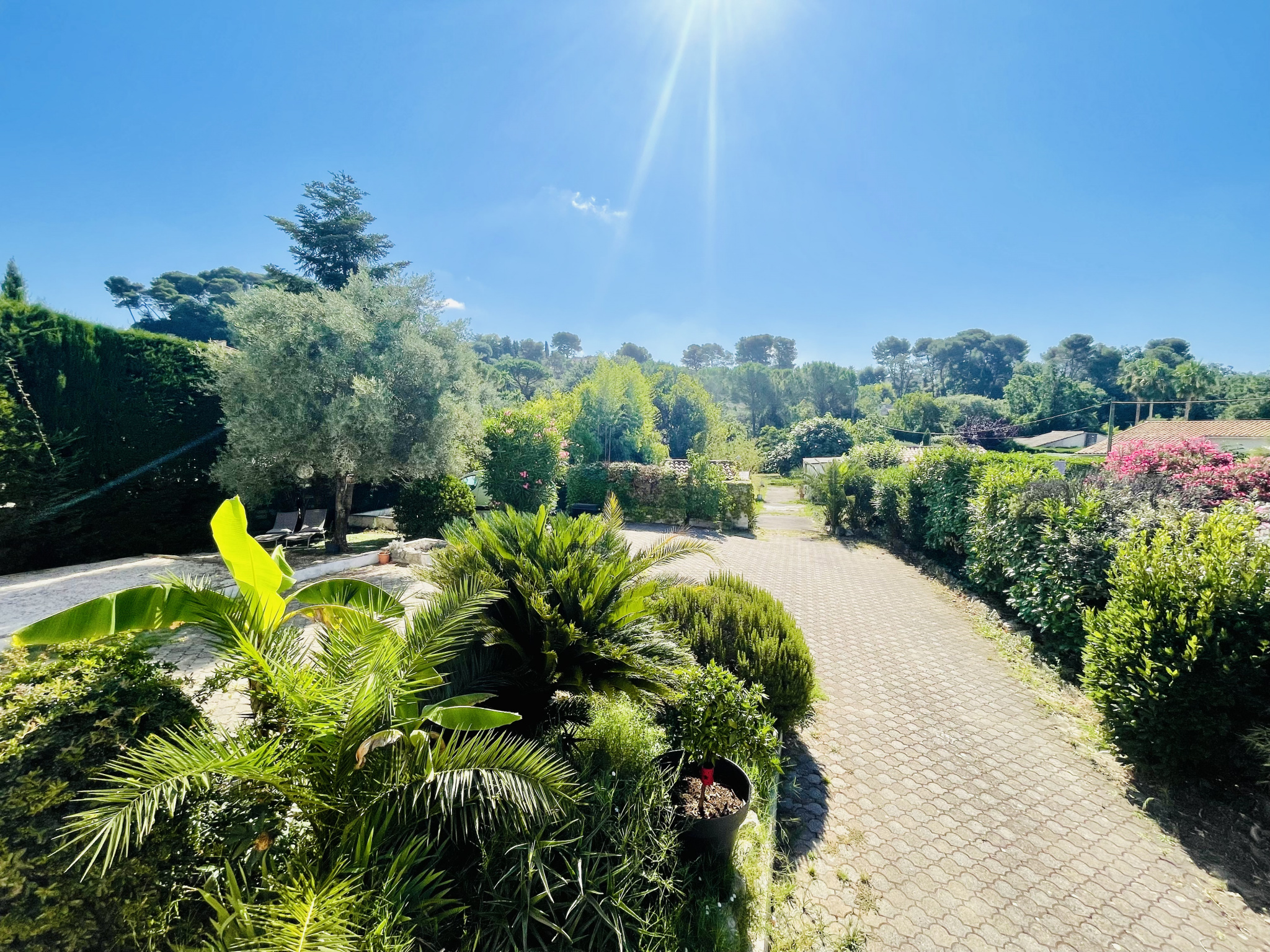 Appartement 5 pièces - 125m² - MOUGINS