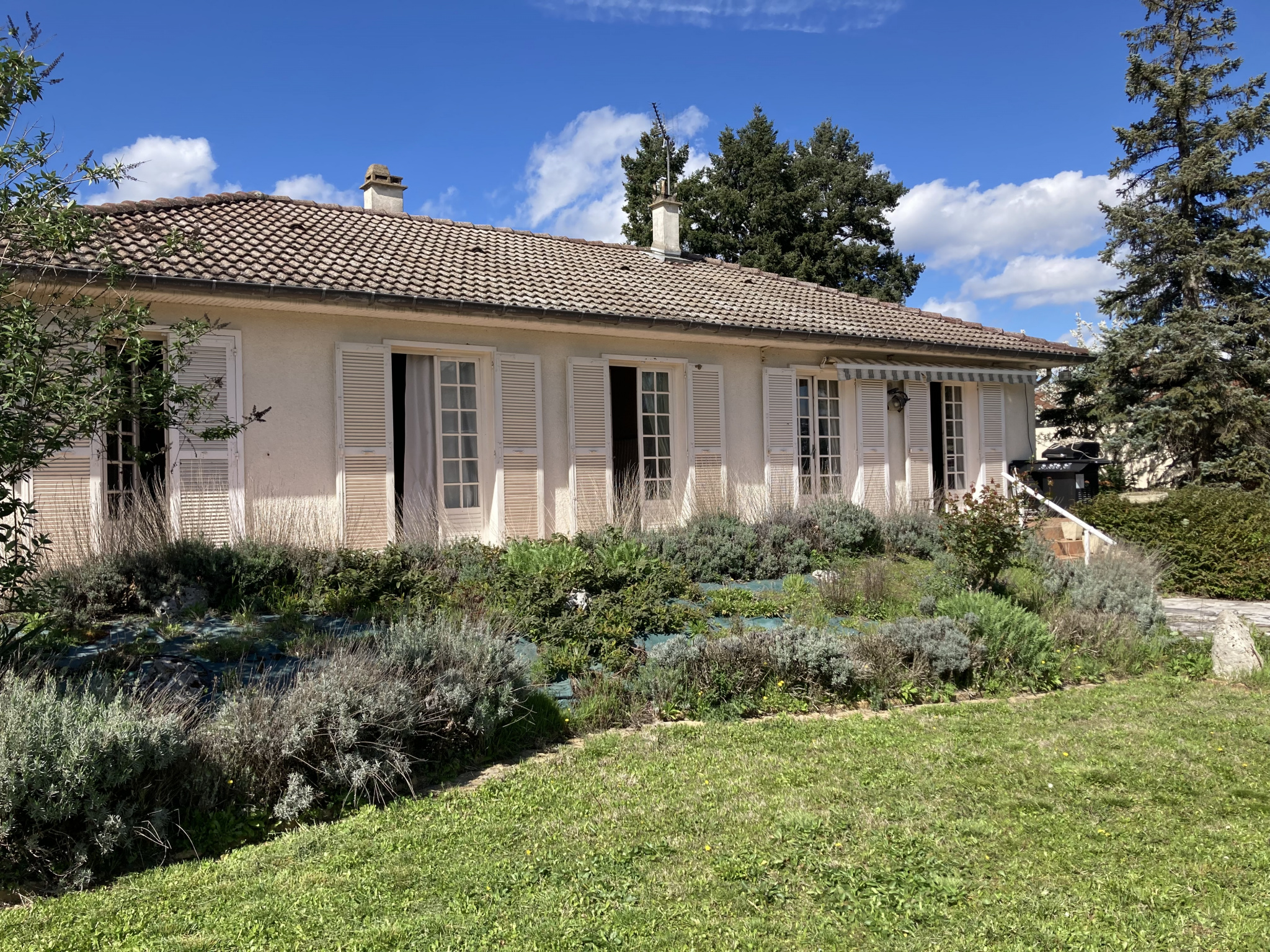 Maison 6 pièces - 108m² - CHAZAY D AZERGUES