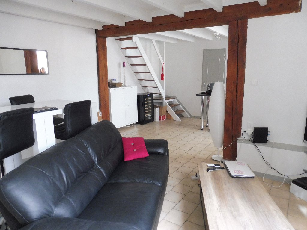 Maison 2 pièces - 68m² - ANGOULEME