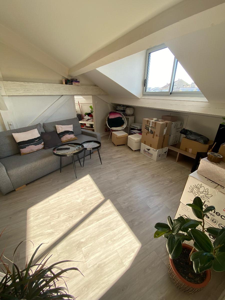 Appartement 2 pièces - 41m² - VILLEURBANNE