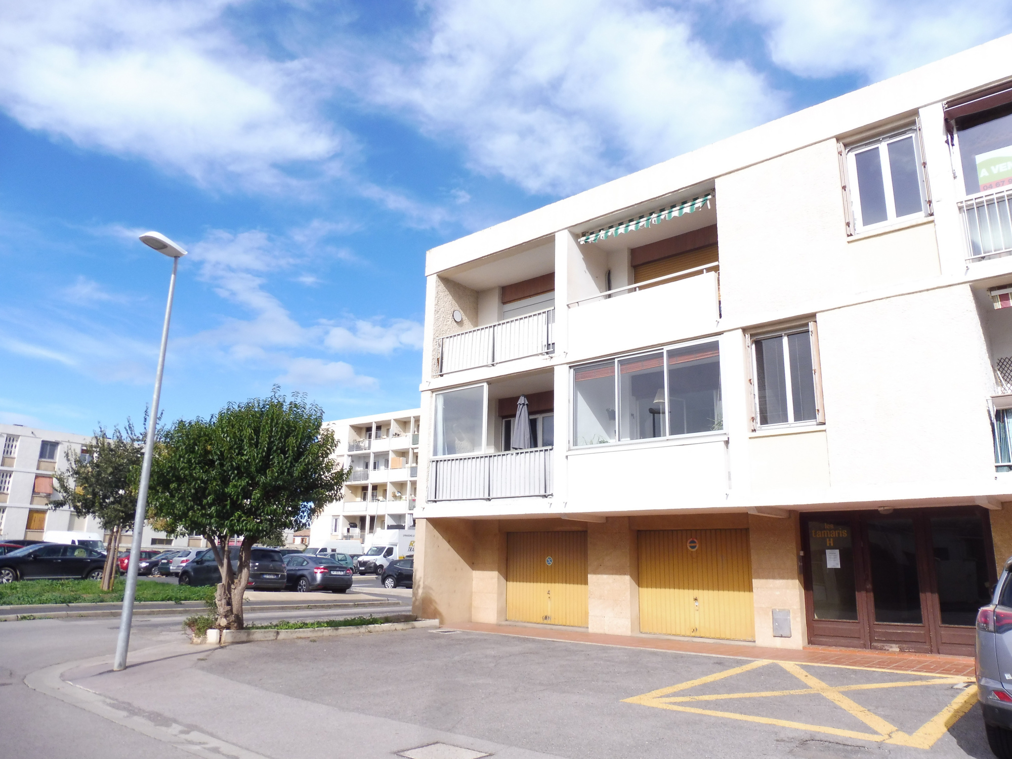 Appartement 3 pièces - 77m² - LUNEL