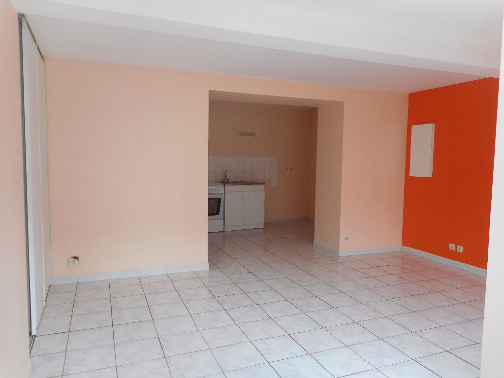 Appartement 1 pièce - 30m² - ST MARS LA JAILLE