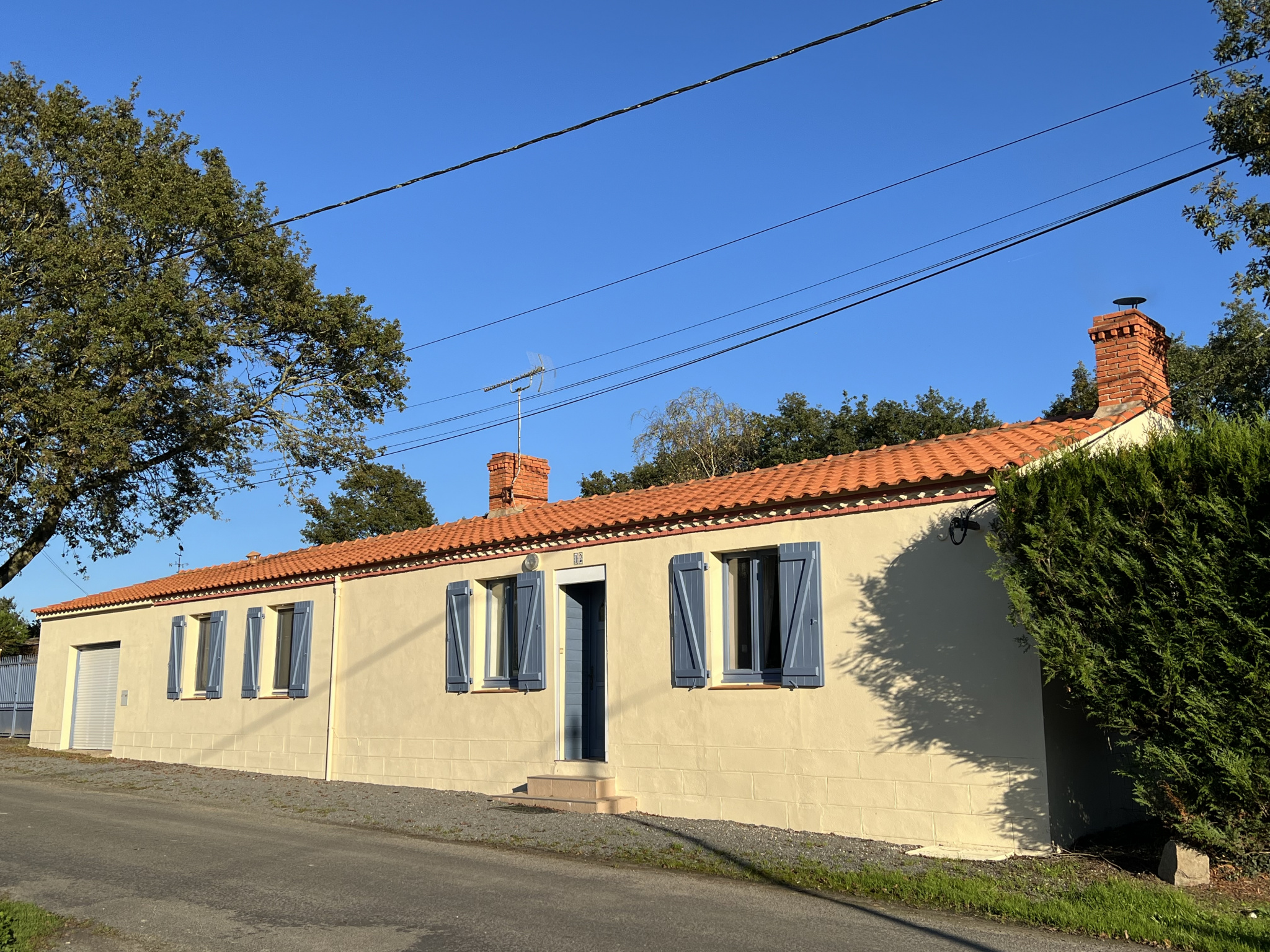 Maison 5 pièces - 93m² - ST ETIENNE DE MER MORTE