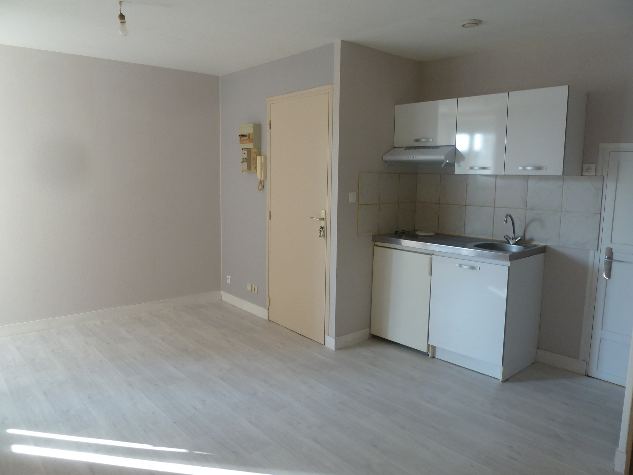 Appartement 1 pièce - 20m² - POITIERS