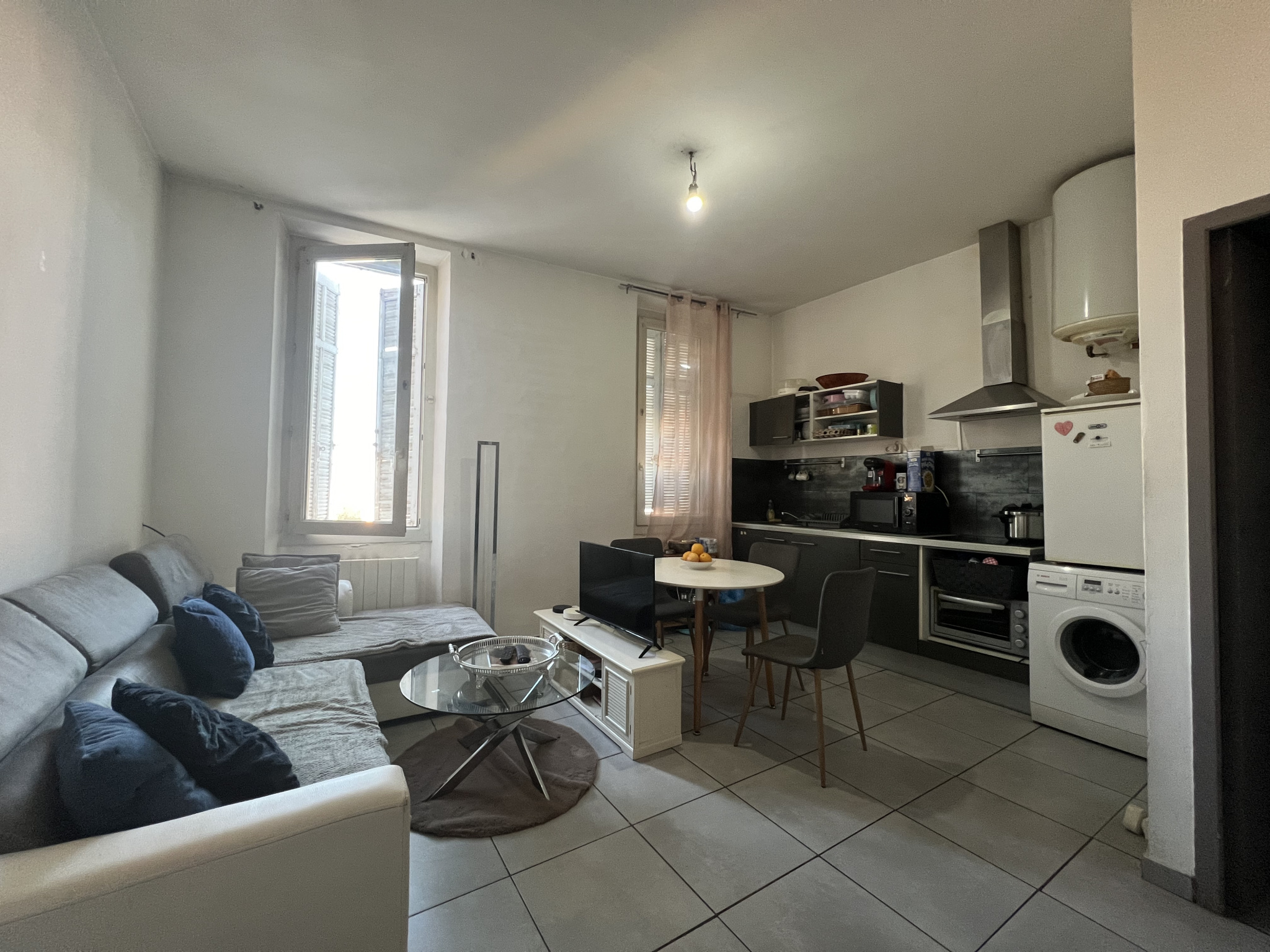 Appartement 3 pièces - 45m² - MARSEILLE  - 14ème