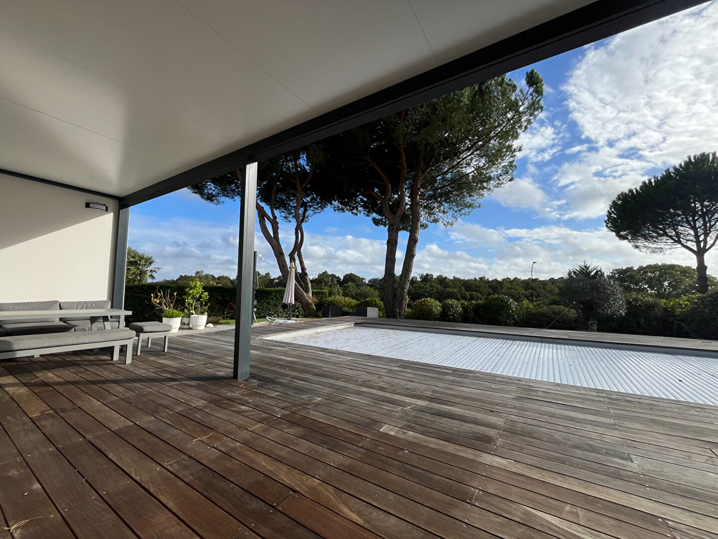 Maison 7 pièces - 210m²