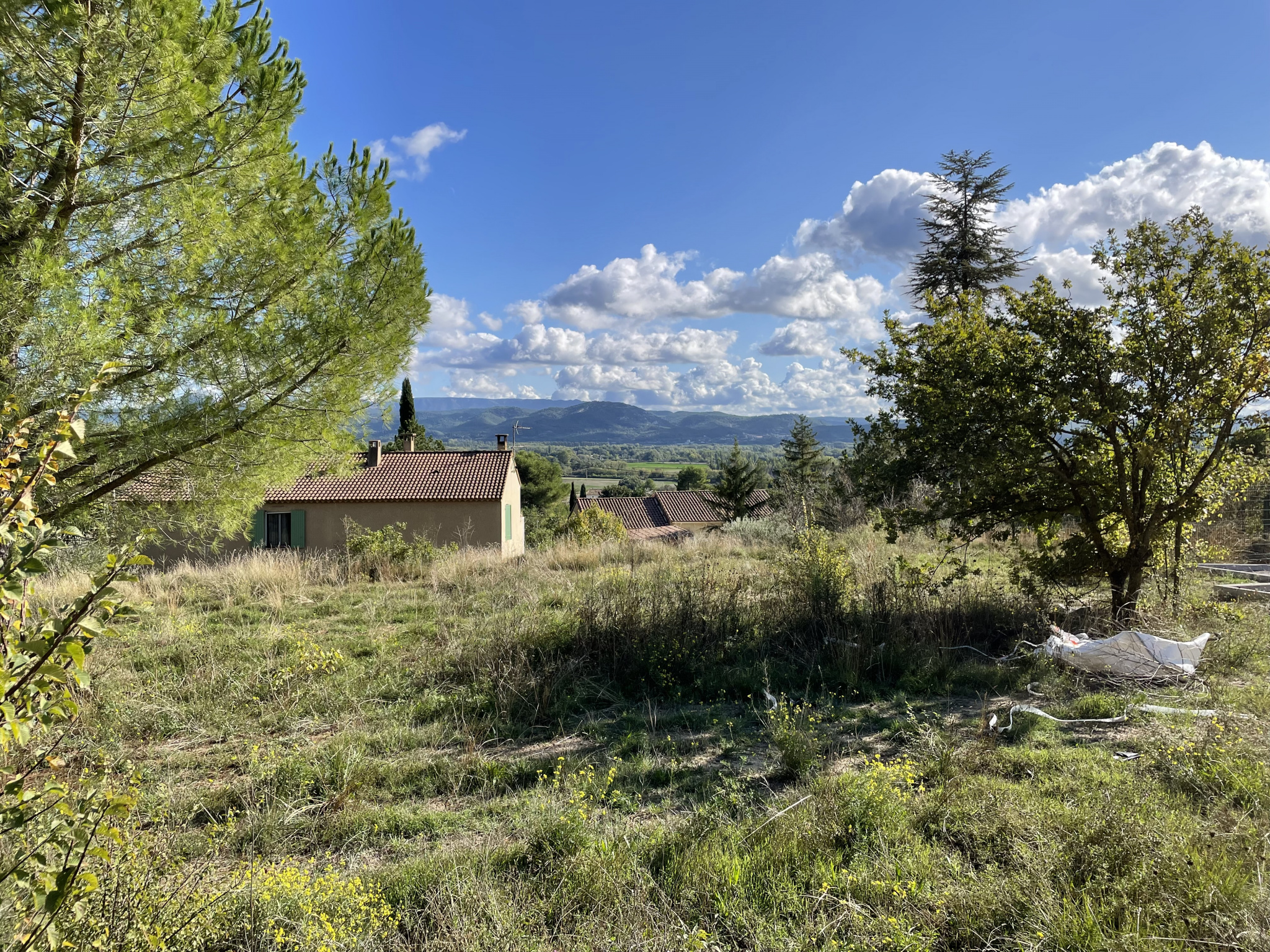 Terrain  - 802m² - PERTUIS