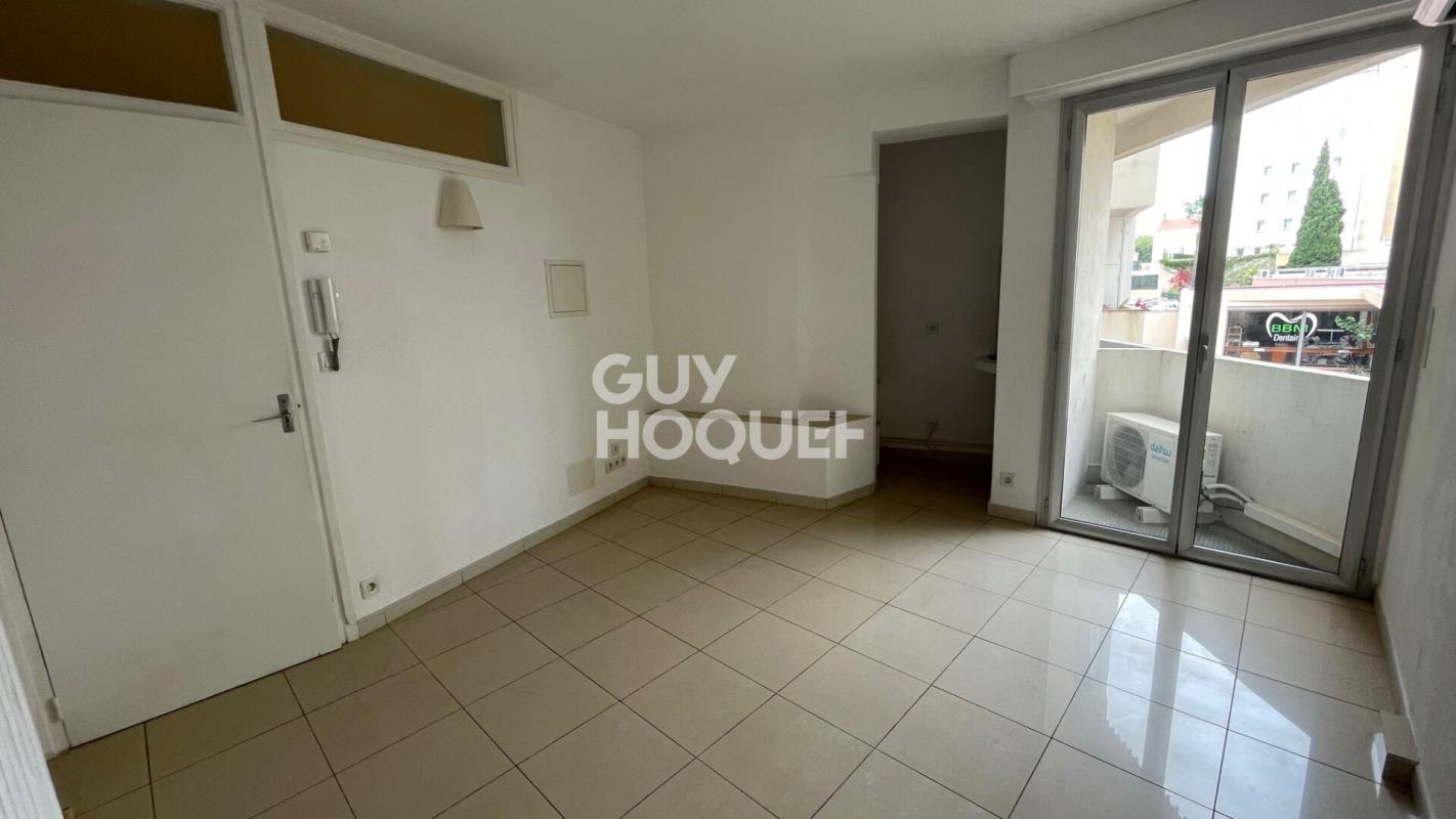 Local Professionnel  - 23m² - PERPIGNAN